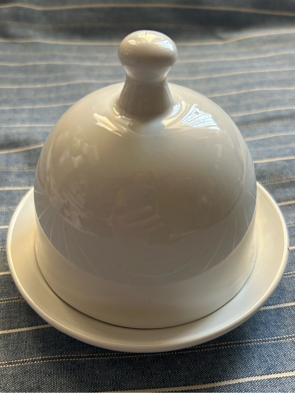 Ceramic Small Butter Dish With Lid Kitchen Servewear *Has Flaw